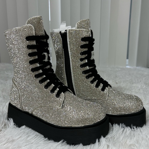 POSTER GIRL Diamond Duchess Rhinestone Combat Boots Zip Up Silver Black Size 6 - Picture 7 of 9